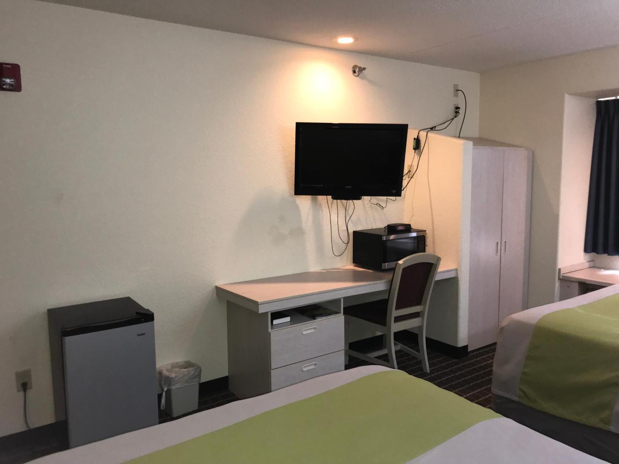 Chadron Inn & Suites Eksteriør billede